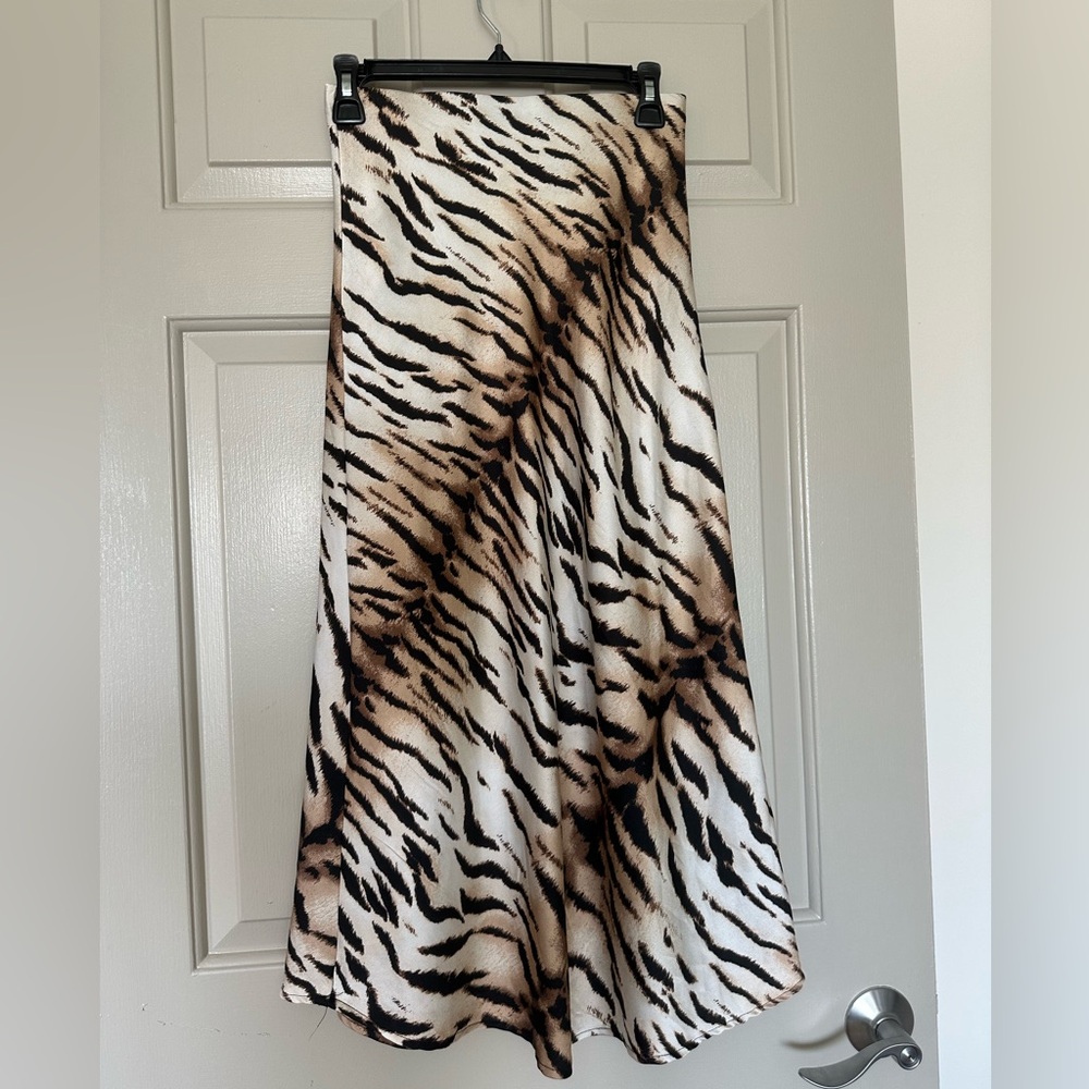 Forever 21 Zebra Print A-Line Skirt